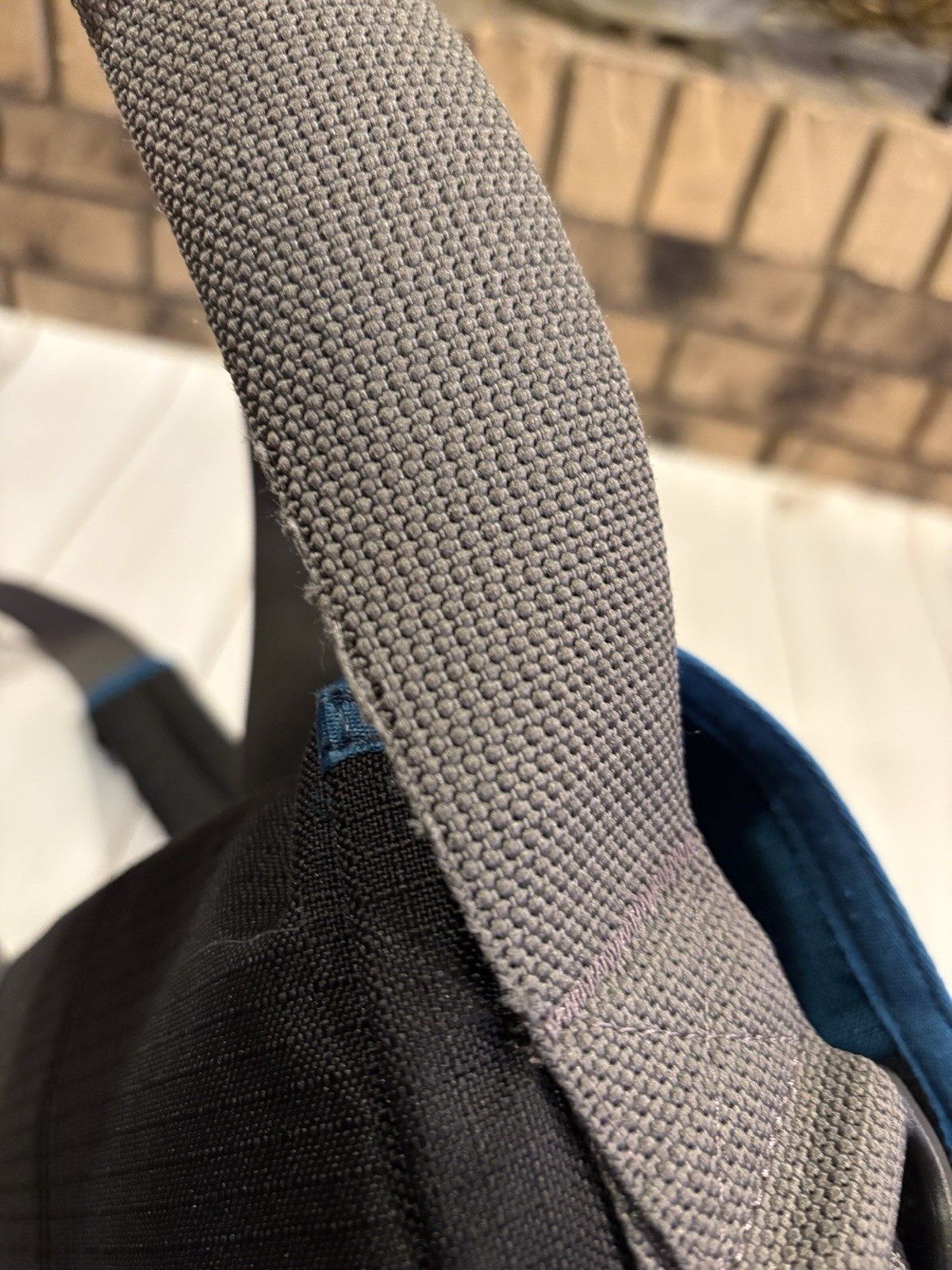 Timbuk2 Messenger Travel Shoulder Crossbody Bag Black Teal Piping XS