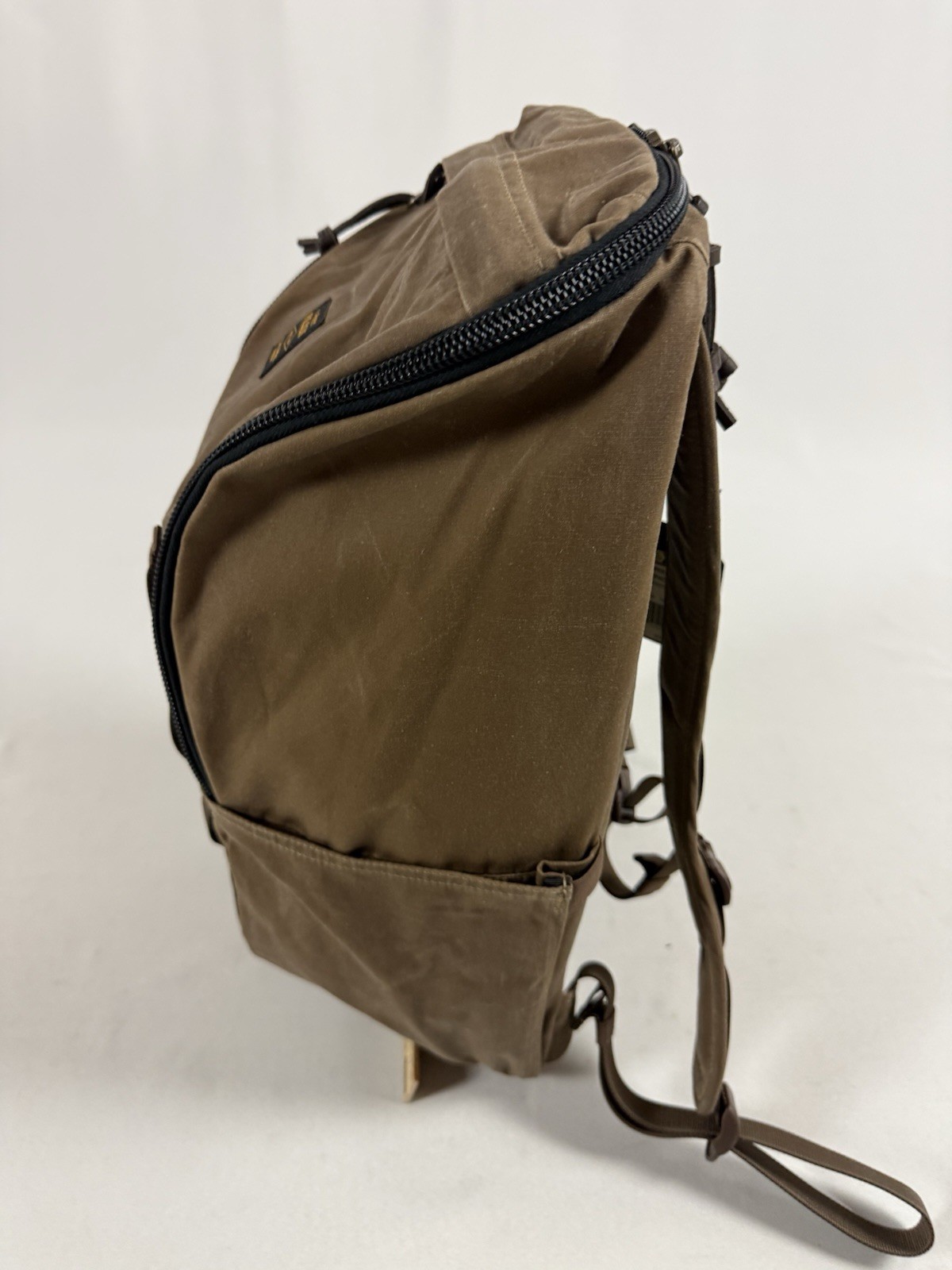 FILSON TRAPPER CREEK 28L BACKPACK DARK TAN NWT
