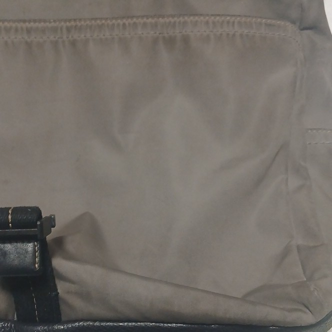 Coach Gray/Black Solid Messenger Bag, Adjustable Strap, Outer Pockets, Lined