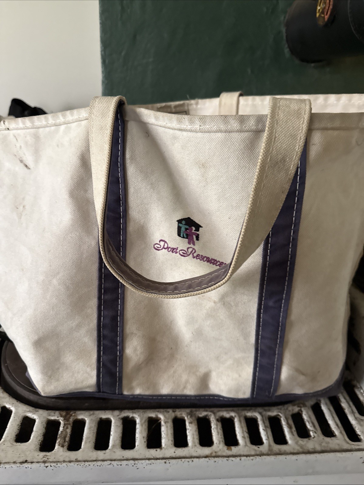 LL Bean Large Navy Boat And Tote Canvas Bag Embroidered Logo Port Resources Used