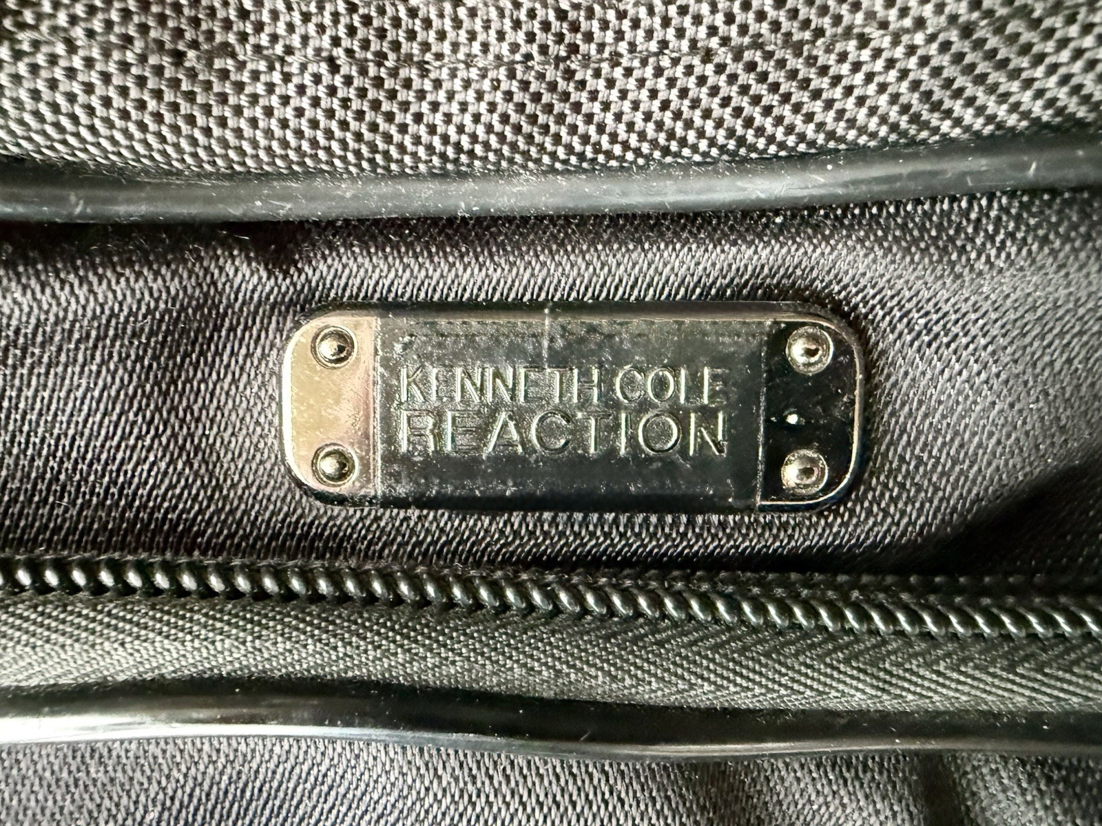 Kenneth Cole Reaction Travel-computer Bag 18”x12.5” Great Condition