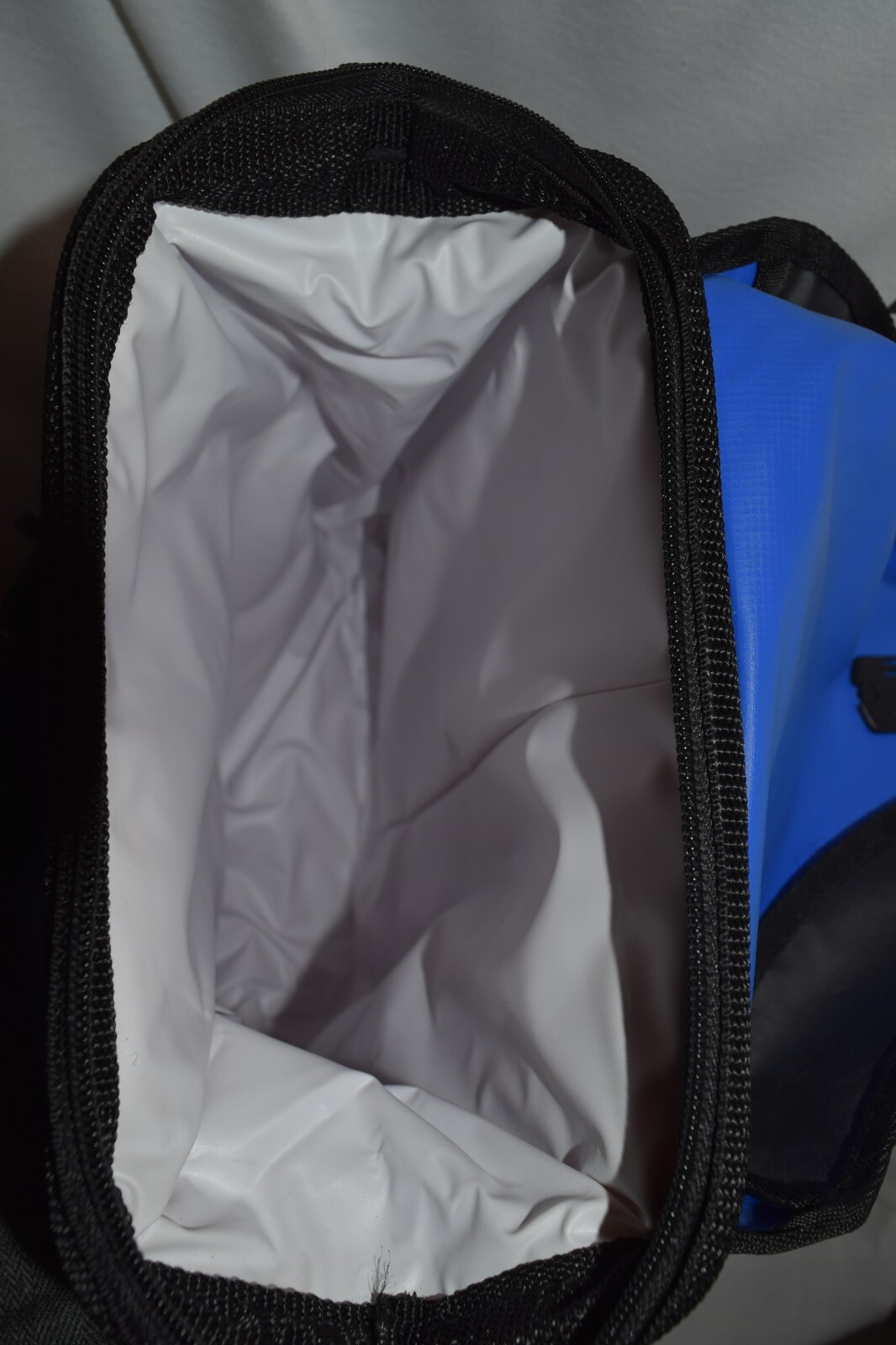 Leeds KPMG Blue Insulated Backpack ASI: 66887 Excellent Condition