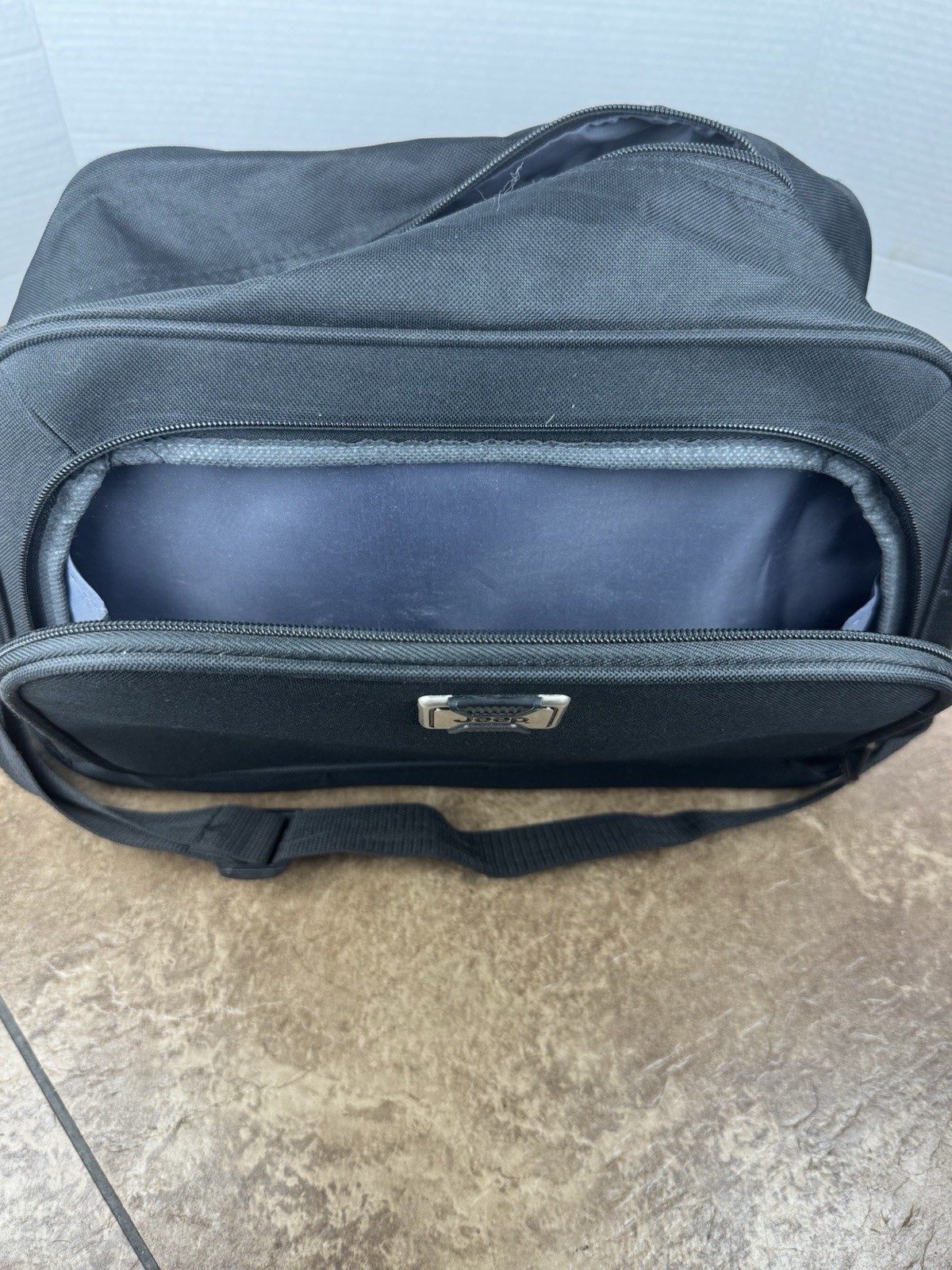 JEEP Authentic Black Messenger Bag Carry On Travel Tote With Shoulder Strap