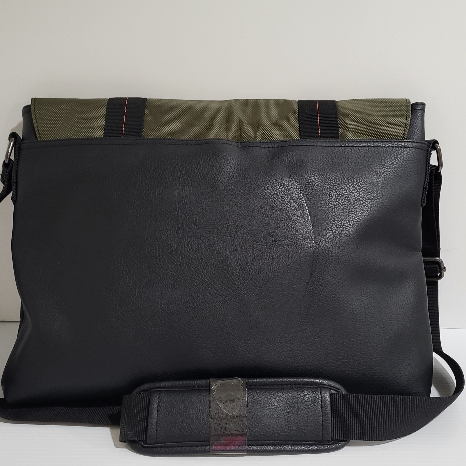 Buffalo by David Bitton Unisex Bag Messenger Crossbody Laptop Holder Two Tone