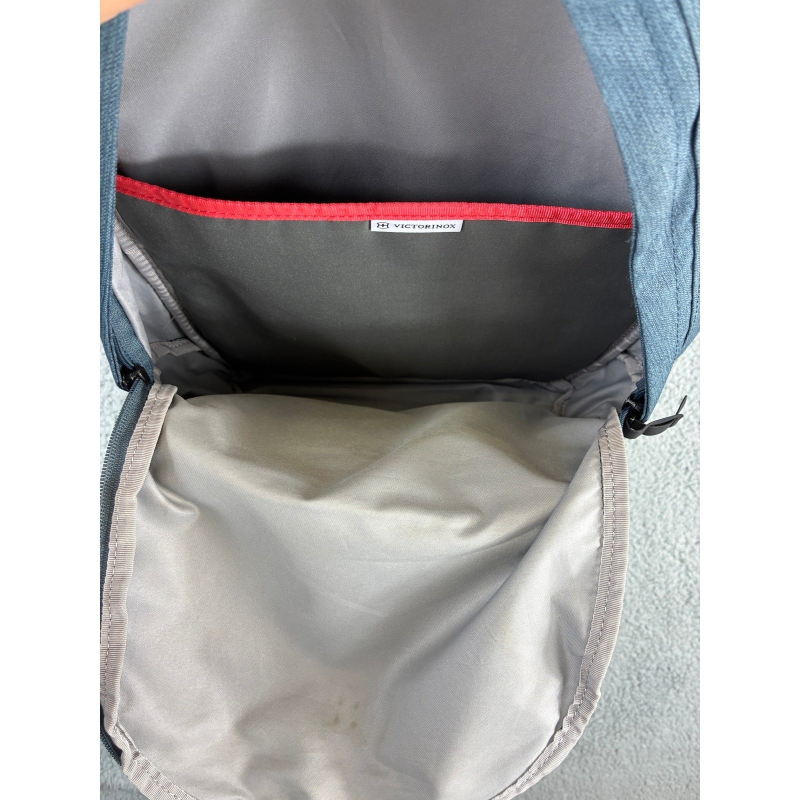Victorinox Backpack Altmont Active Mens Blue Laptop Travel Commuter Daypack Bag