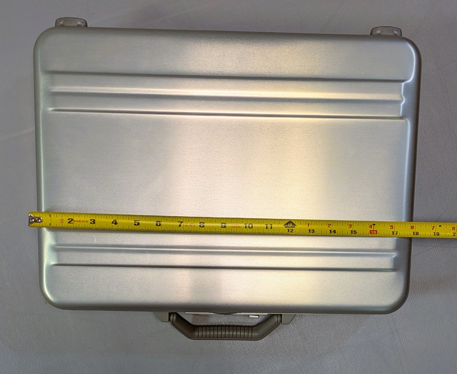Vintage Zero Halliburton Aluminum Attache Laptop Case – 18 x 13 x 4 Dial Lock