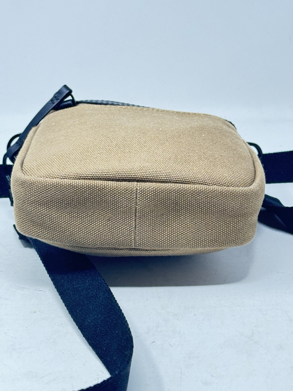 WANT Les Essentiels Men’s Crossbody Camera Bag Phone Holder Zipper Top Canvas