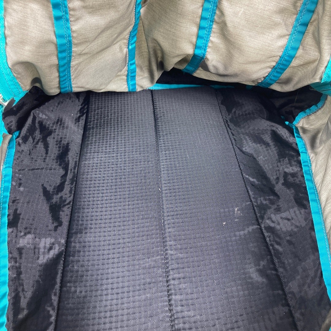 OneSize Green 2010 Gregory Day and Half Pack a Discontinued Model Used 2NDG-0