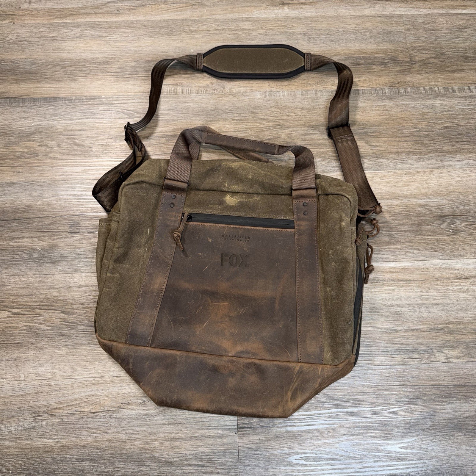 WaterField Designs Atlas Executive Athletic Holdall Waxed Canvas Premium Leather