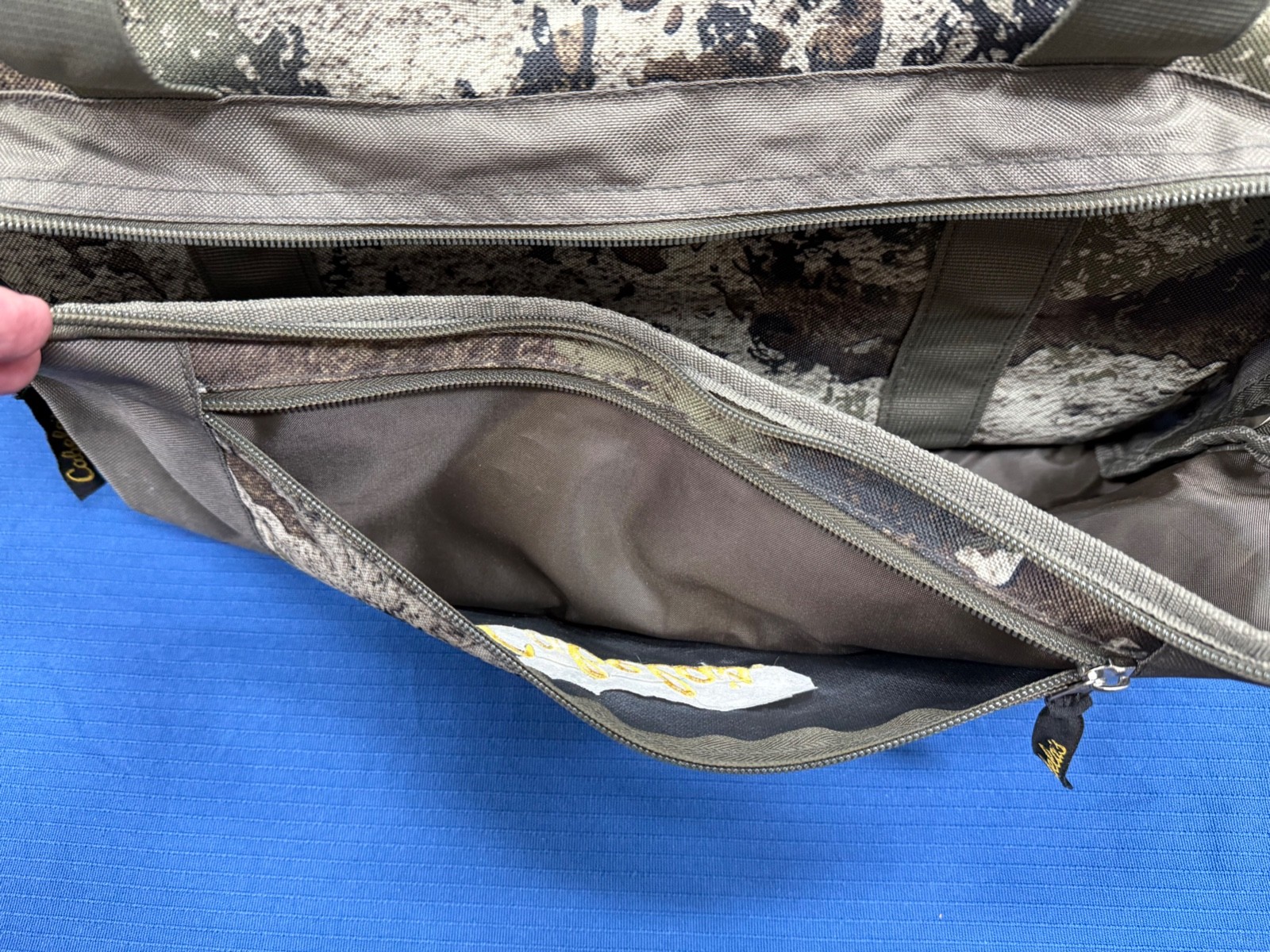 Cabelas Camouflage Duffle Bag with Shoulder Strap, 18 x 12 x 8 Inches