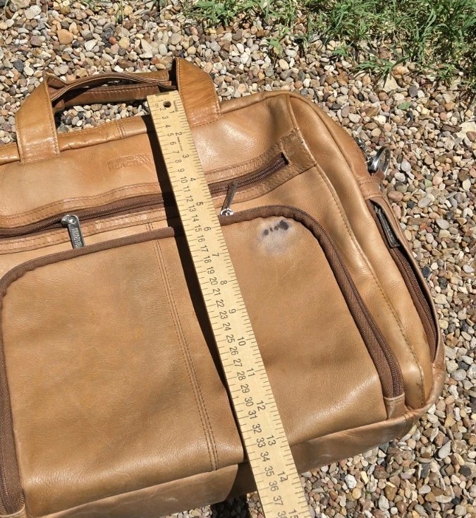 Kenneth Cole Reaction Leather Messenger Bag Brown Briefcase Laptop 16×13 VNTG
