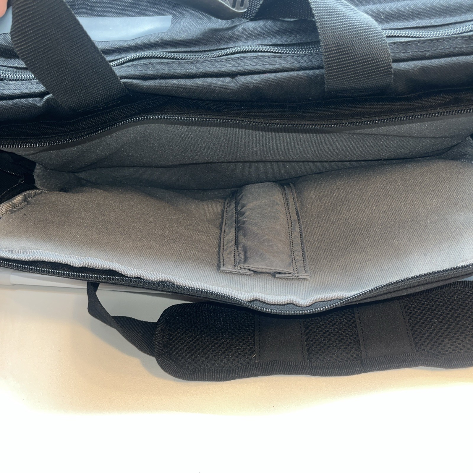 5.11 Briefcase 56003 Concealed Carry Laptop Bag Black 32L Excellent Condition