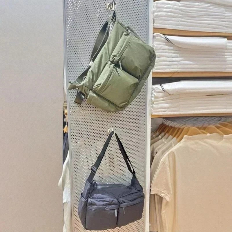 UIQLO Casual Multi-pocket Messenger Bag Men Women Shoulder Bag Travel Sport Bag
