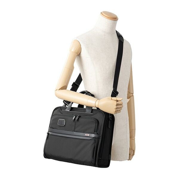 Brand new TUMI briefcase Alpha 3 Black