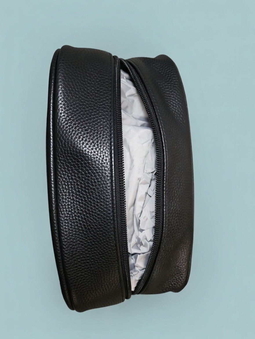 NWT Calvin Klein Black Pebbled Leather Shaving Kit Dopp Kit Toiletry/ Travel Bag