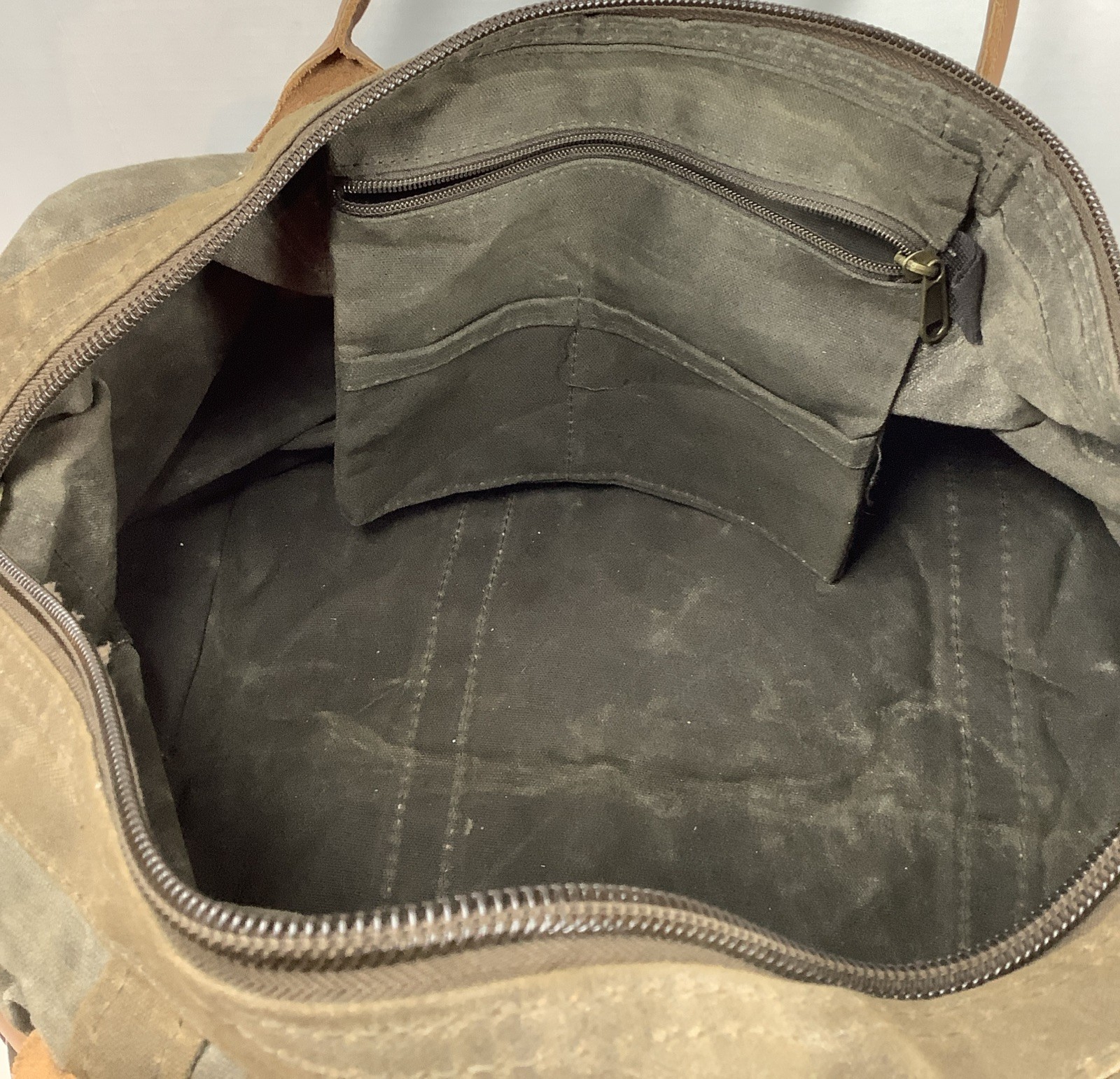 CB Station Waxed Canvas Duffle Bag Olive Green Leather Trim Travel 21”