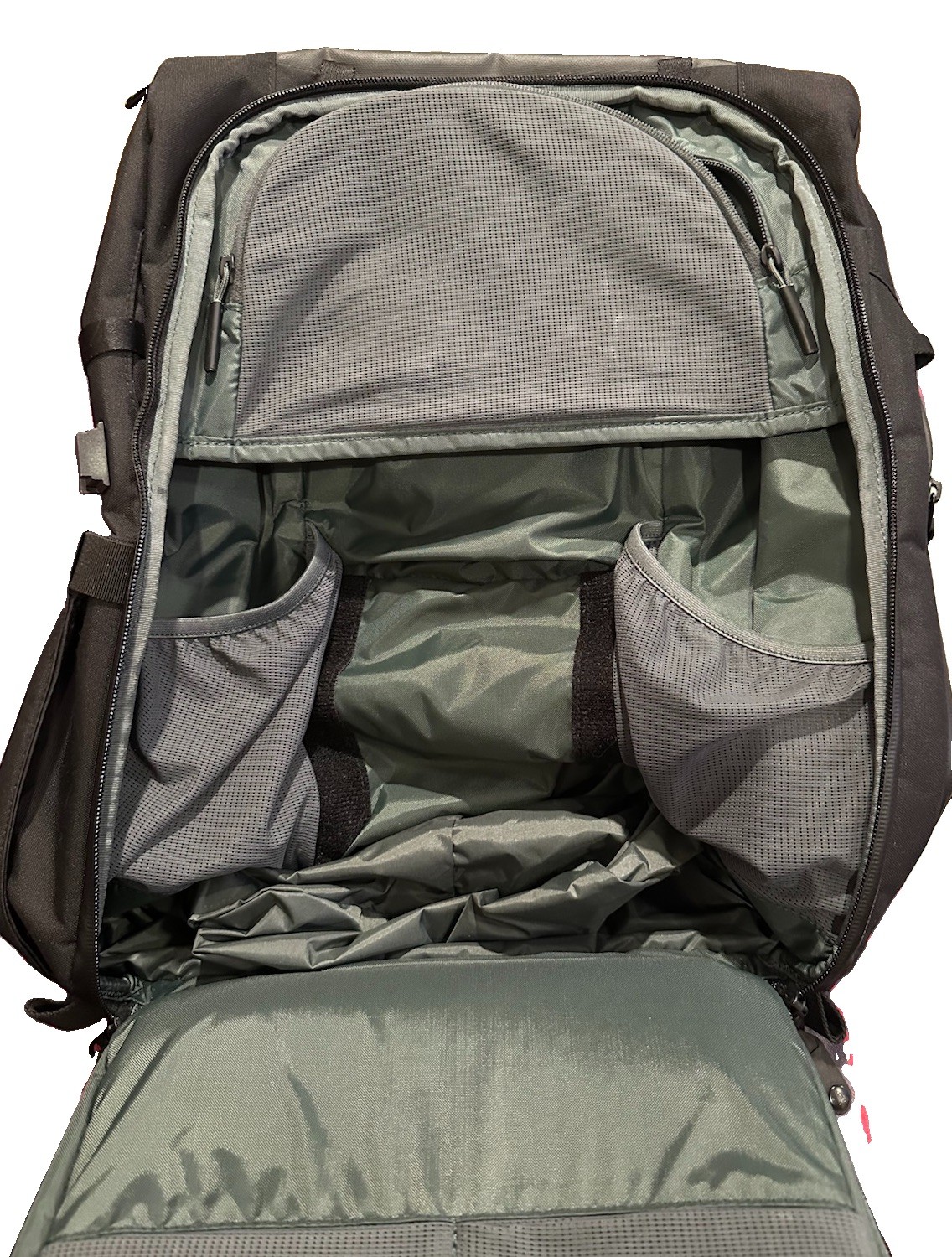 Mint Boundary Supply Errant Pack 22L Black LaptopTech TravelBackpack Bag LikeNew