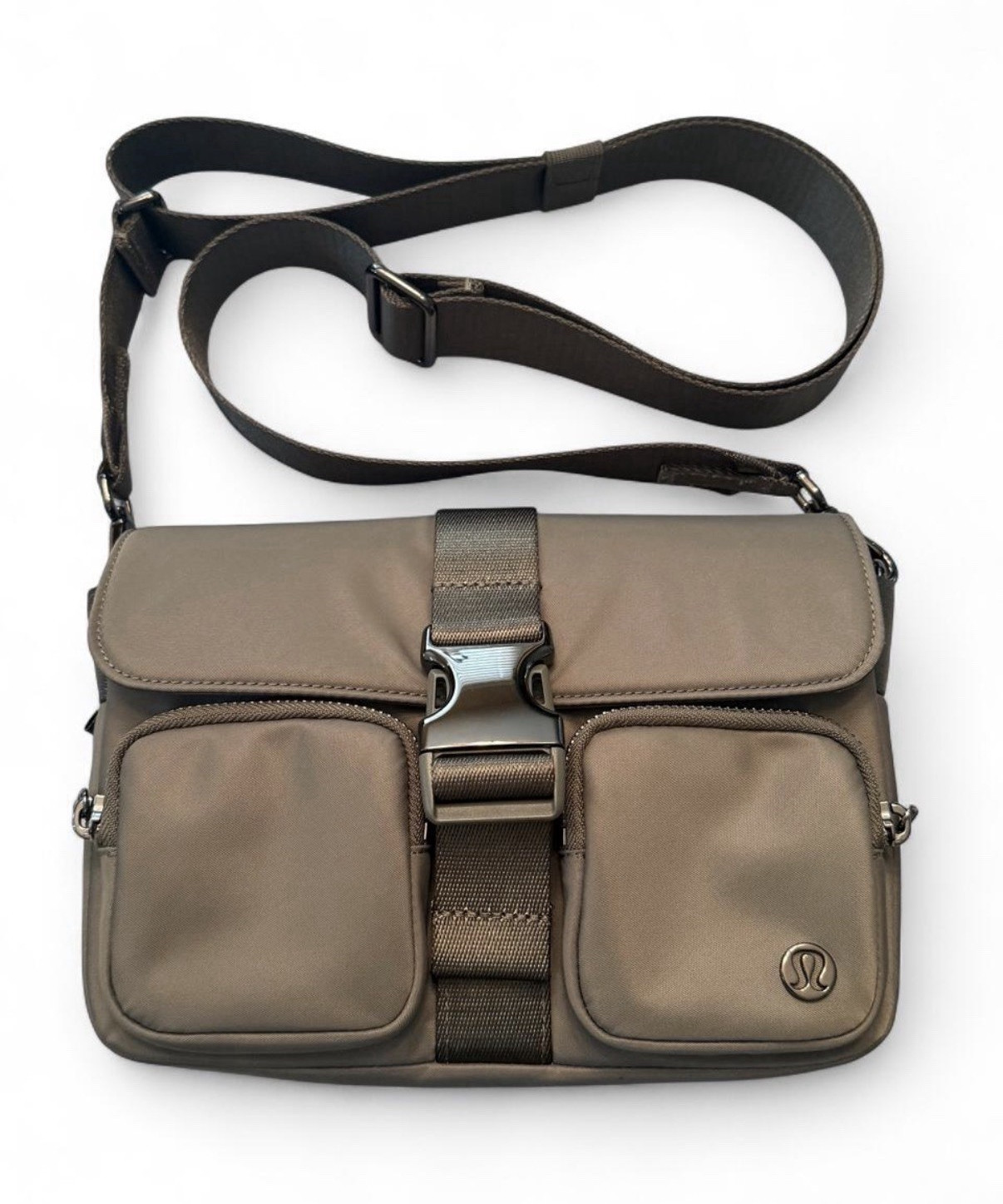 Lululemon Olive Green Crossbody Bag Adjustable Strap Zip Pockets Travel