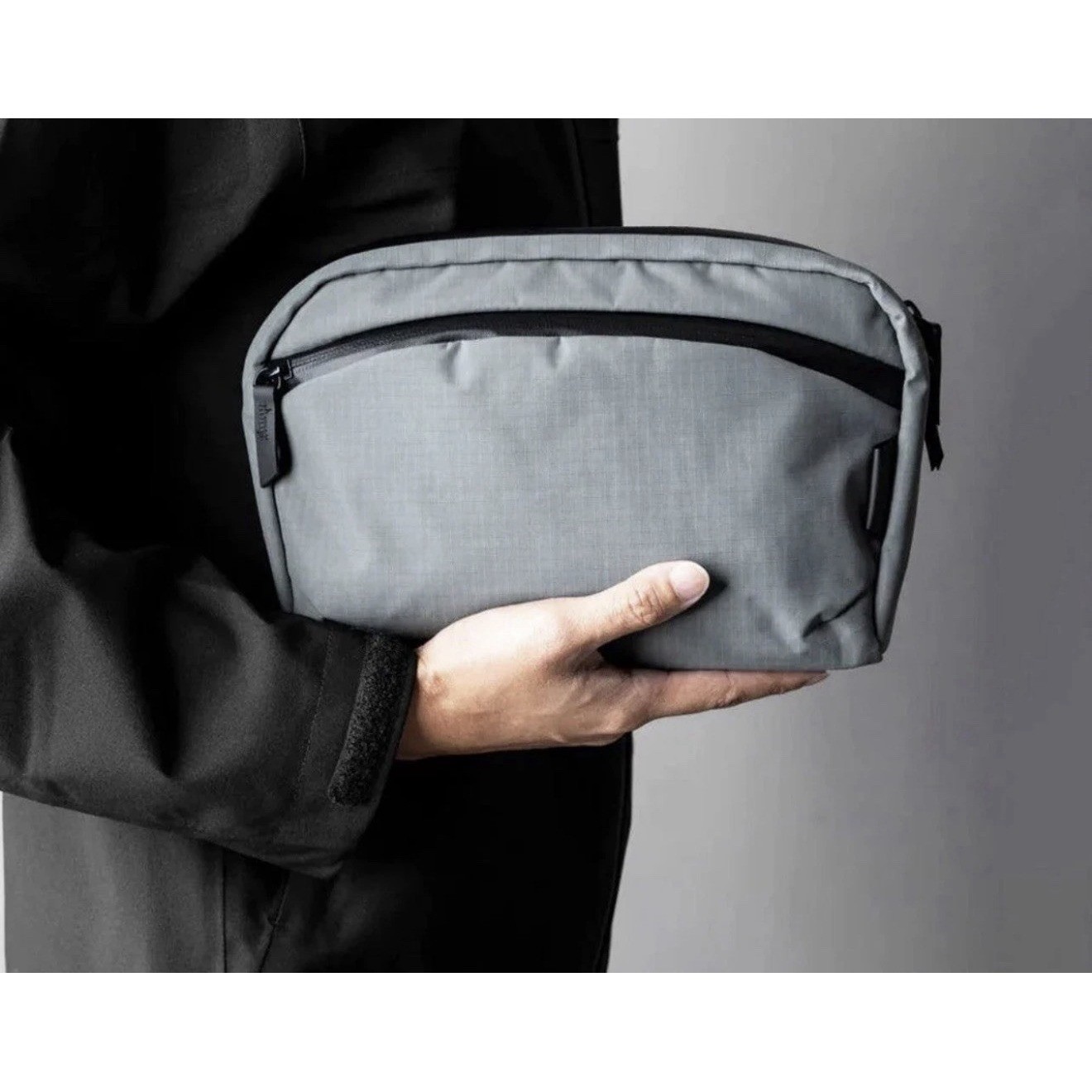 ALPAKA Flight Sling Crossbody Sling Bag Travel Grey Axoflux 210D 2L New