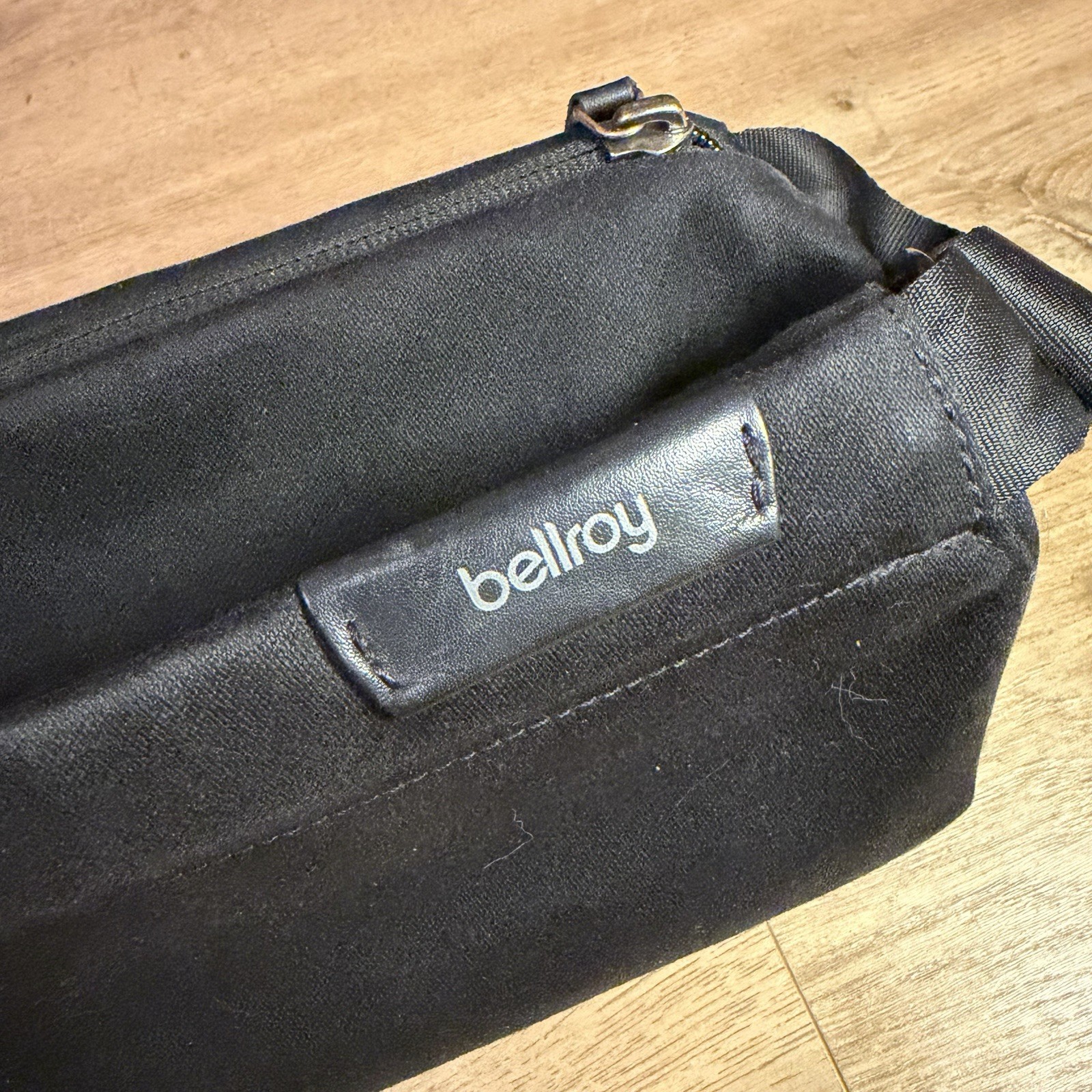 Bellroy Sling Bag Mini 4L Black Crossbody Travel Everyday Carry EDC Excellent