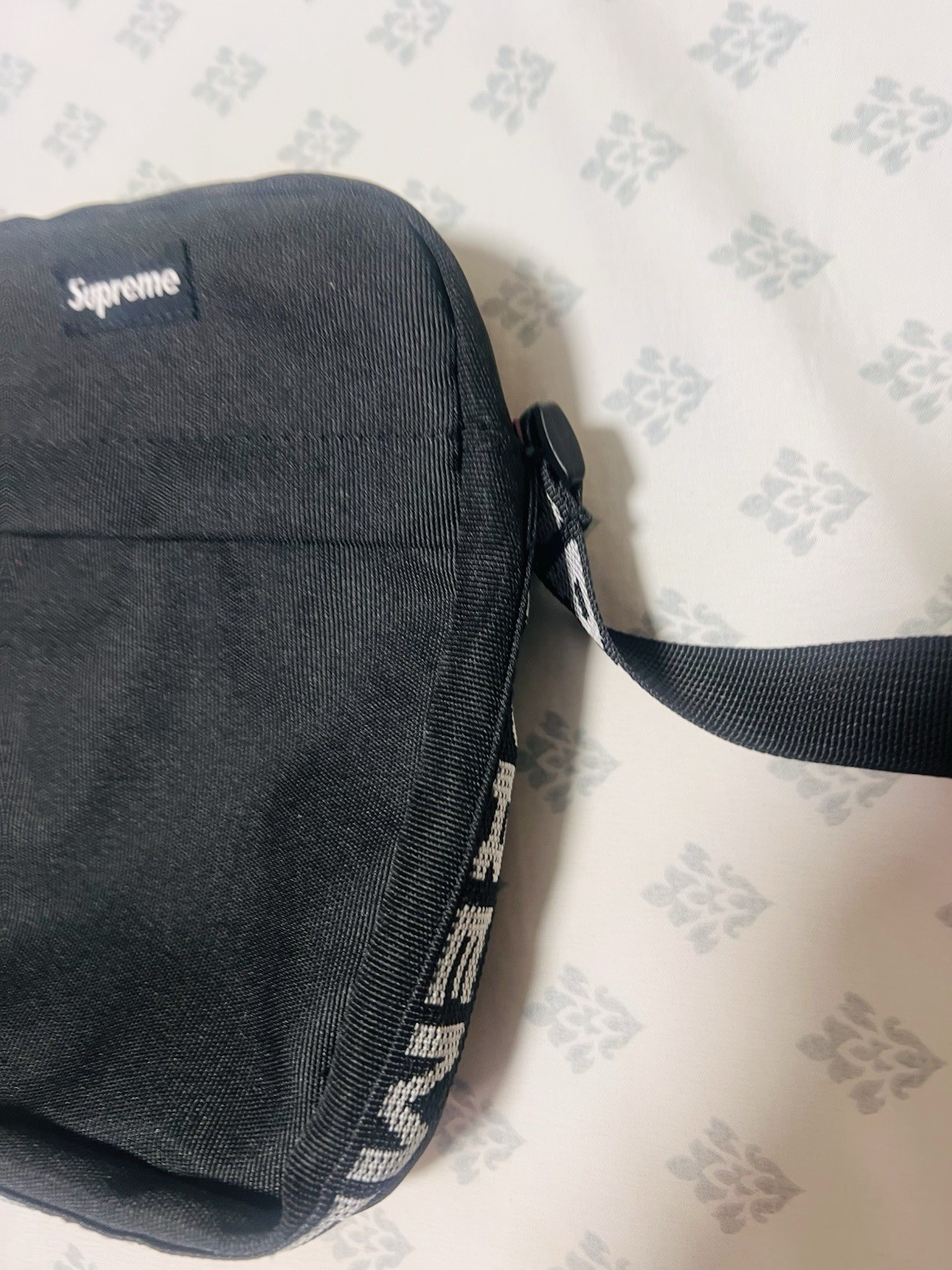 Supreme SS18 Shoulder Bag Black Box Logo Crossbody Streetwear Authentic