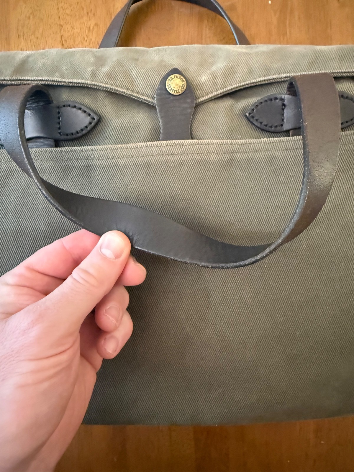 Filson 256 Original Briefcase EXCELLENT CONDITION Otter Green USA Leather