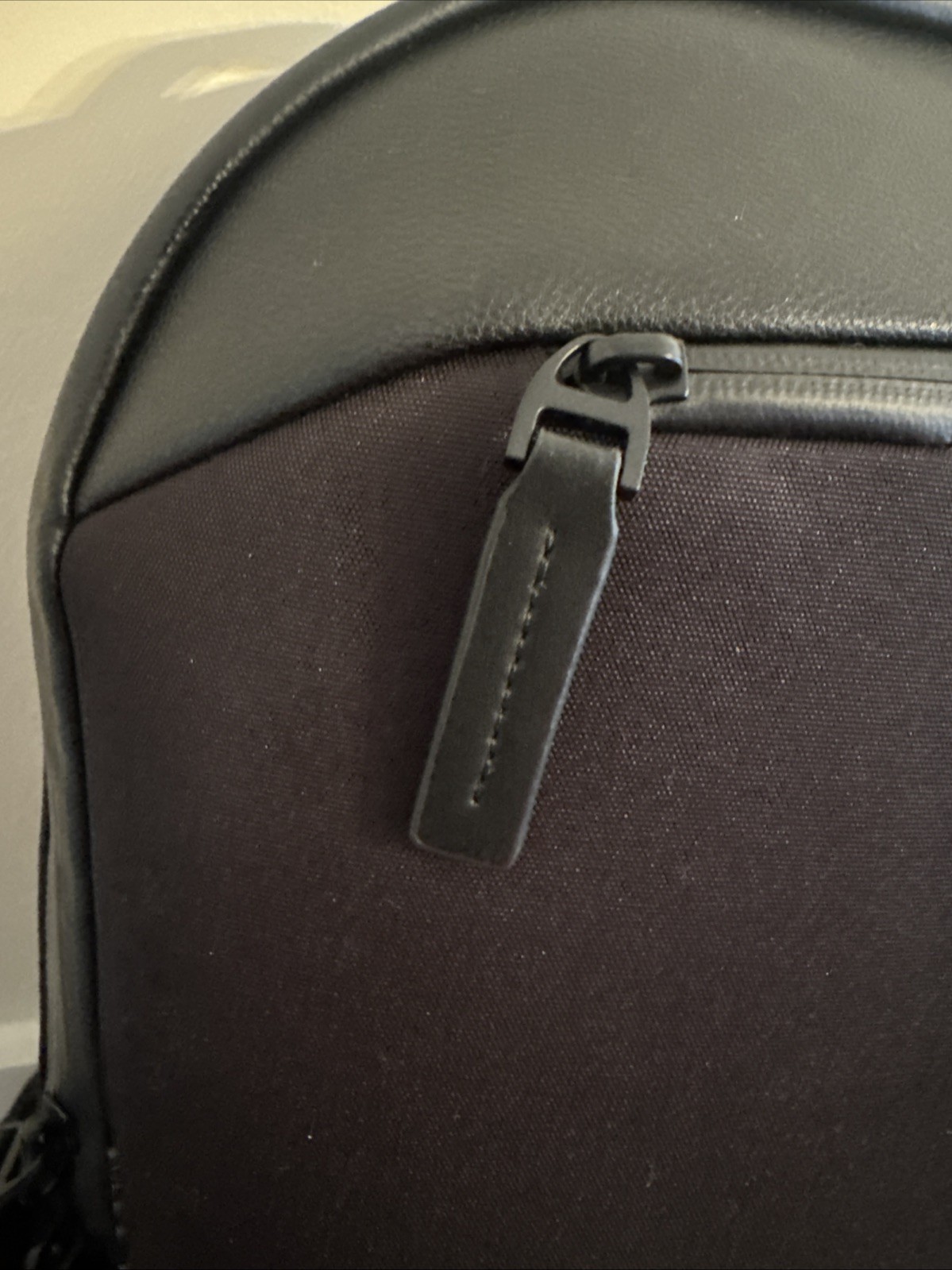 NWT Troubadour Apex Backpack 4.0 Black 22L, with Original Packaging