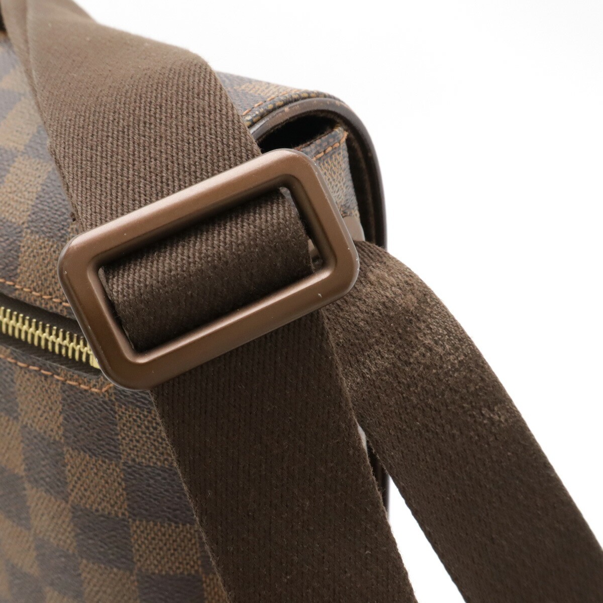 Louis Vuitton Brooklyn MM Damier Shoulder Bag – DUTY FREE