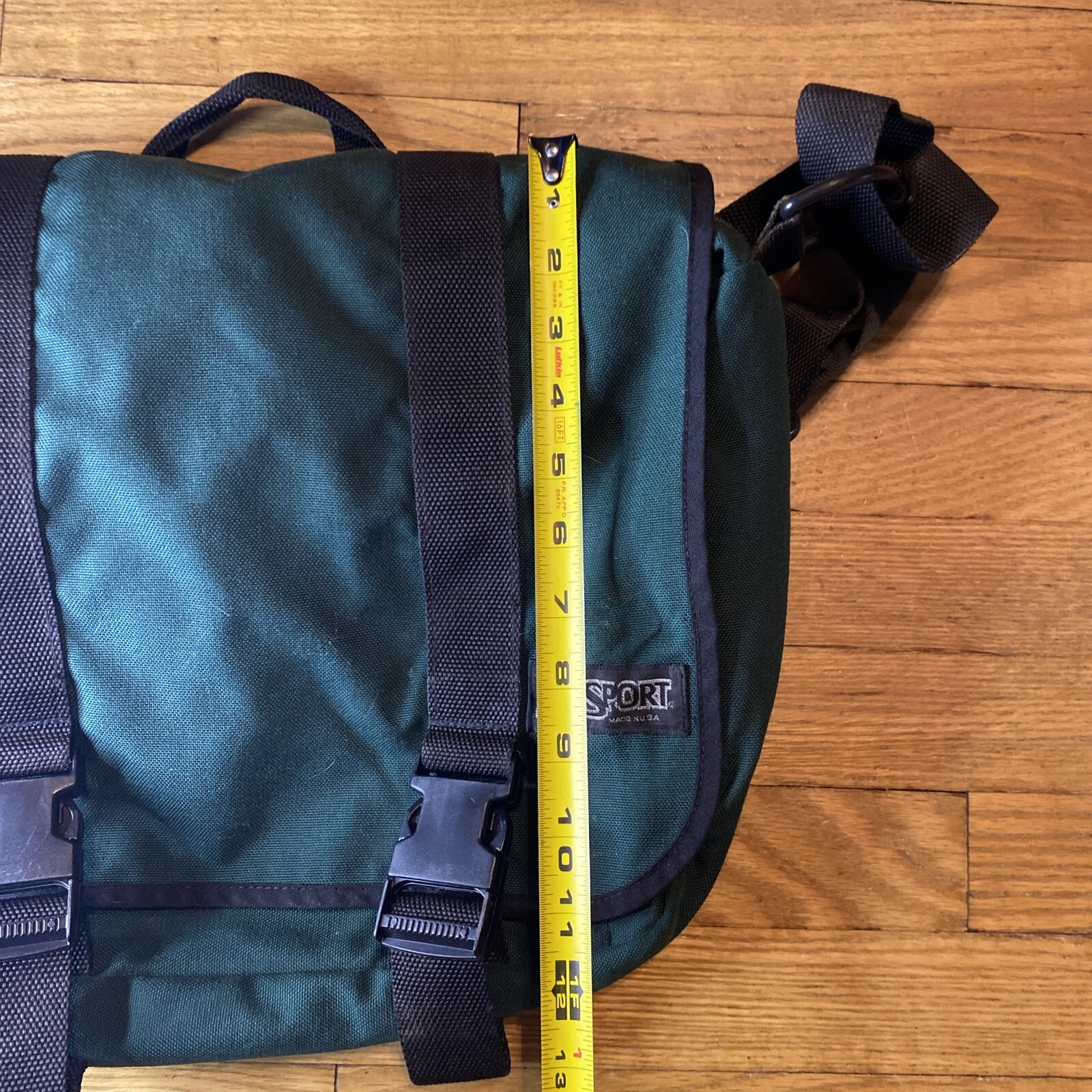 Jansport Green Laptop Messenger School Business Professional Bag