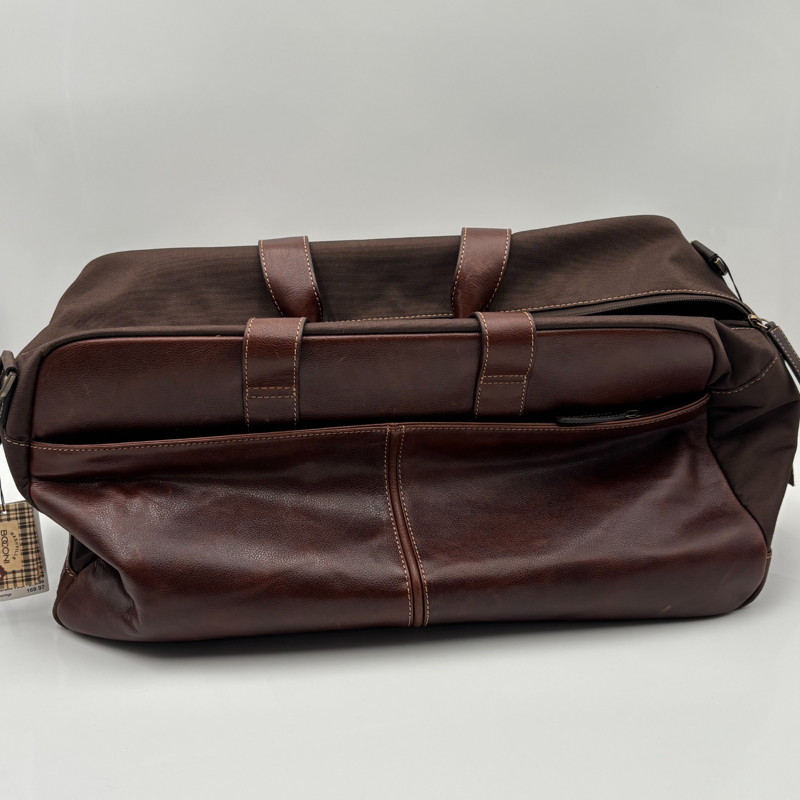 Boconi Garth Commuter Leather Duffle Bag 20.5″ W x 11.75″ H x 10″ D – Brown New