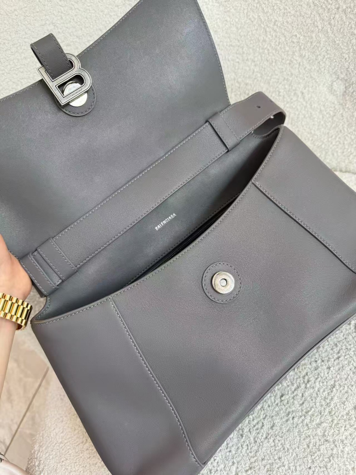 Balenciaga Downtown gray full leather men’s shoulder bag