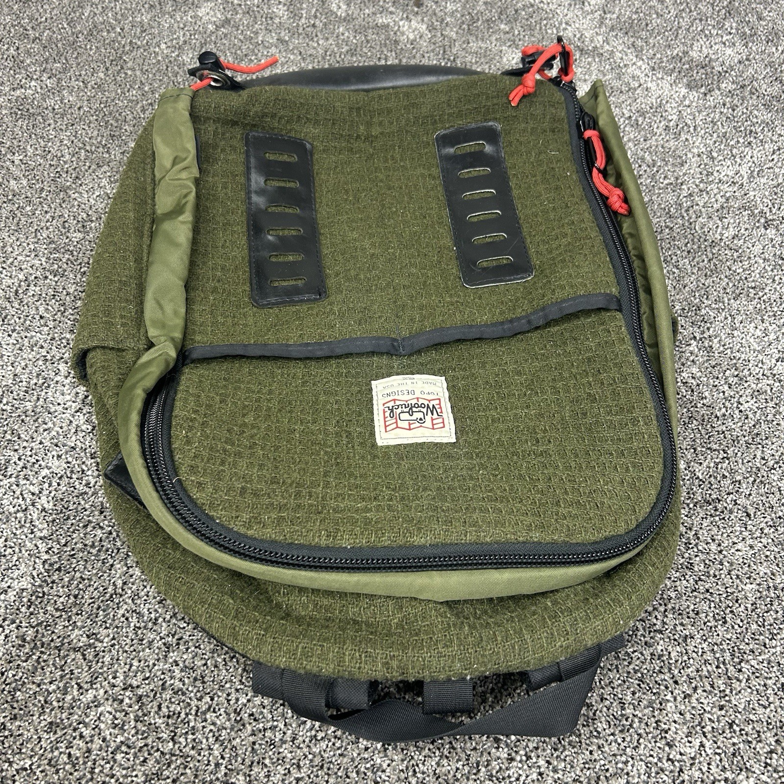 Woolrich Backpack- Vintage-canvas TOPO Design Green Wool Blend Mens 4057 Zip