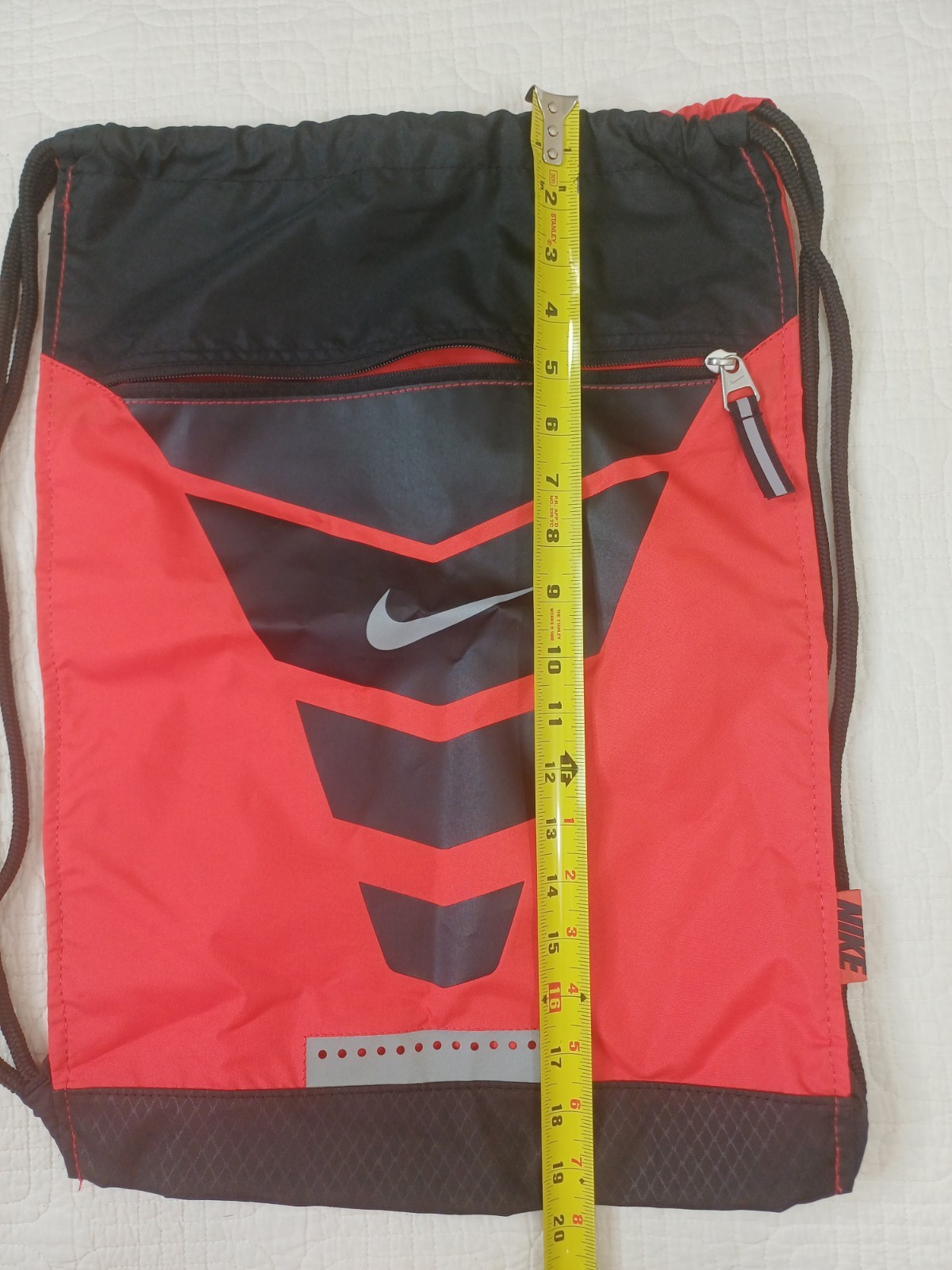 Nike Drawstring Gym Shoe Uniform Bag Backpack Red Black EUC