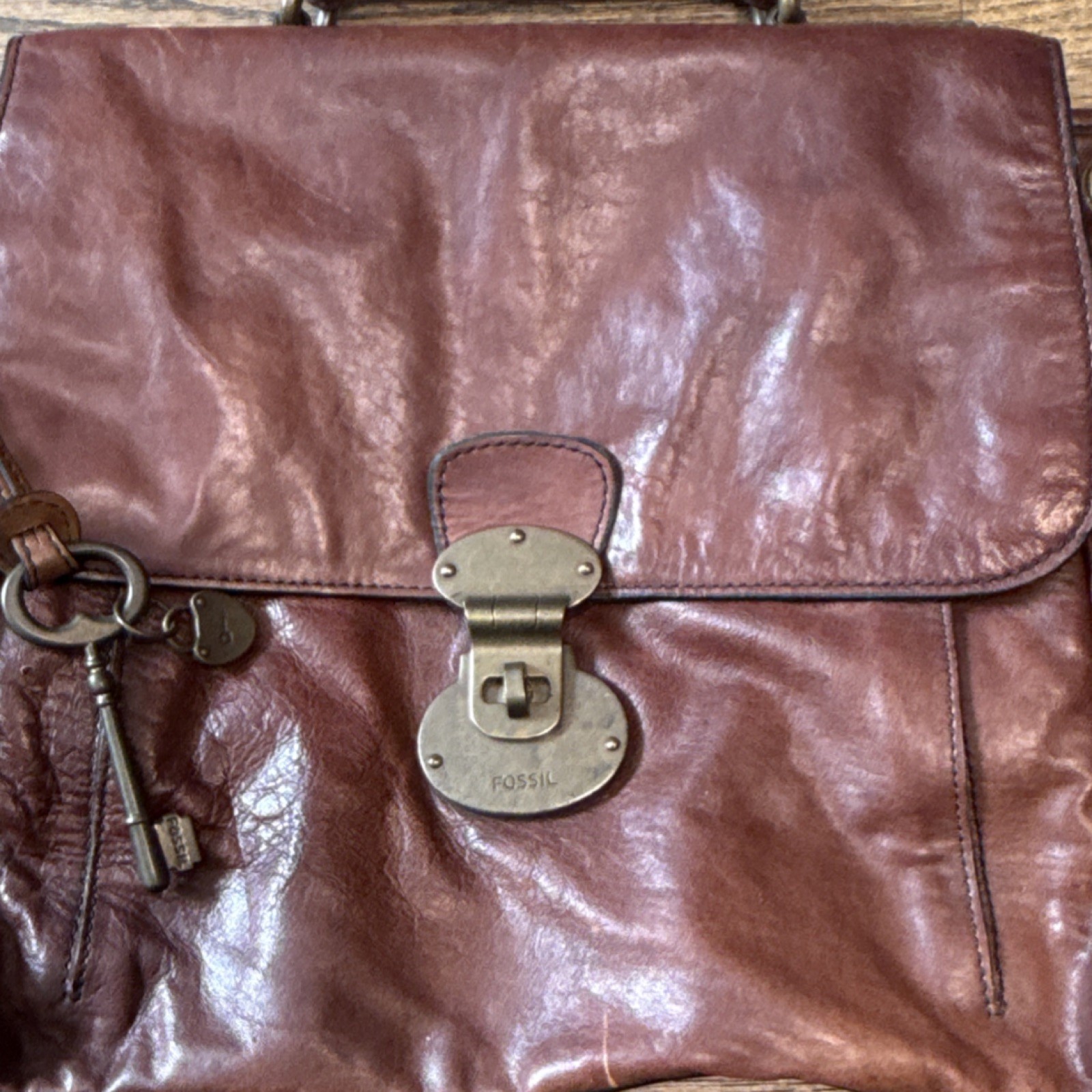 Fossil Brown Messenger Bag Push Lock Top Handle Adjustable Strap Pockets