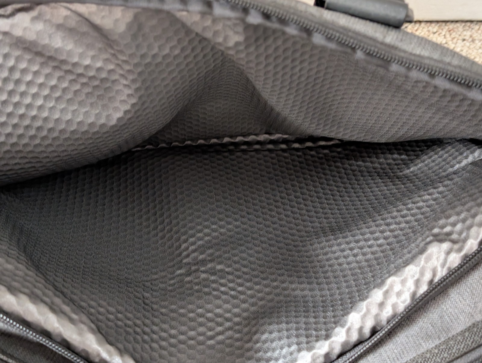 TUMI Slim Commuter Briefcase ALPHA BRAVO – 16 X 12 Inch Business Bag- Fantastic!
