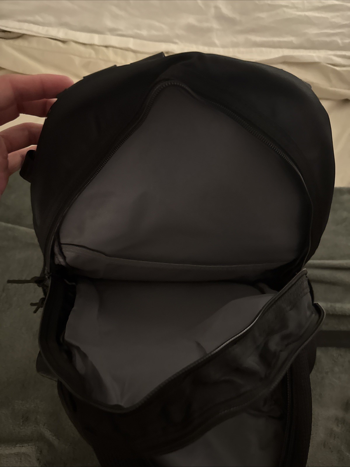 Supreme Backpack SS20 Black – New