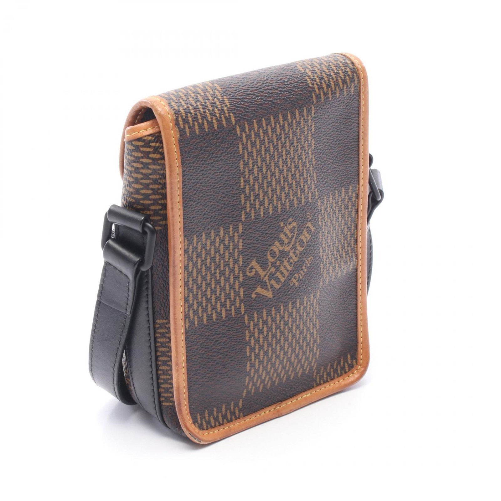 LOUIS VUITTON NIGO Amazon Messenger Shoulder Bag N40357 Damier Giant ebene LV