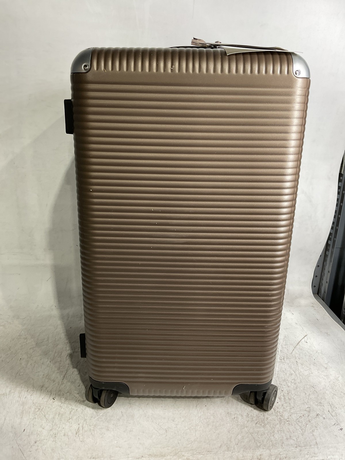FPM Milano Bank Light Spinner, Made in Italy, Matte Almond Medium Trunk U1