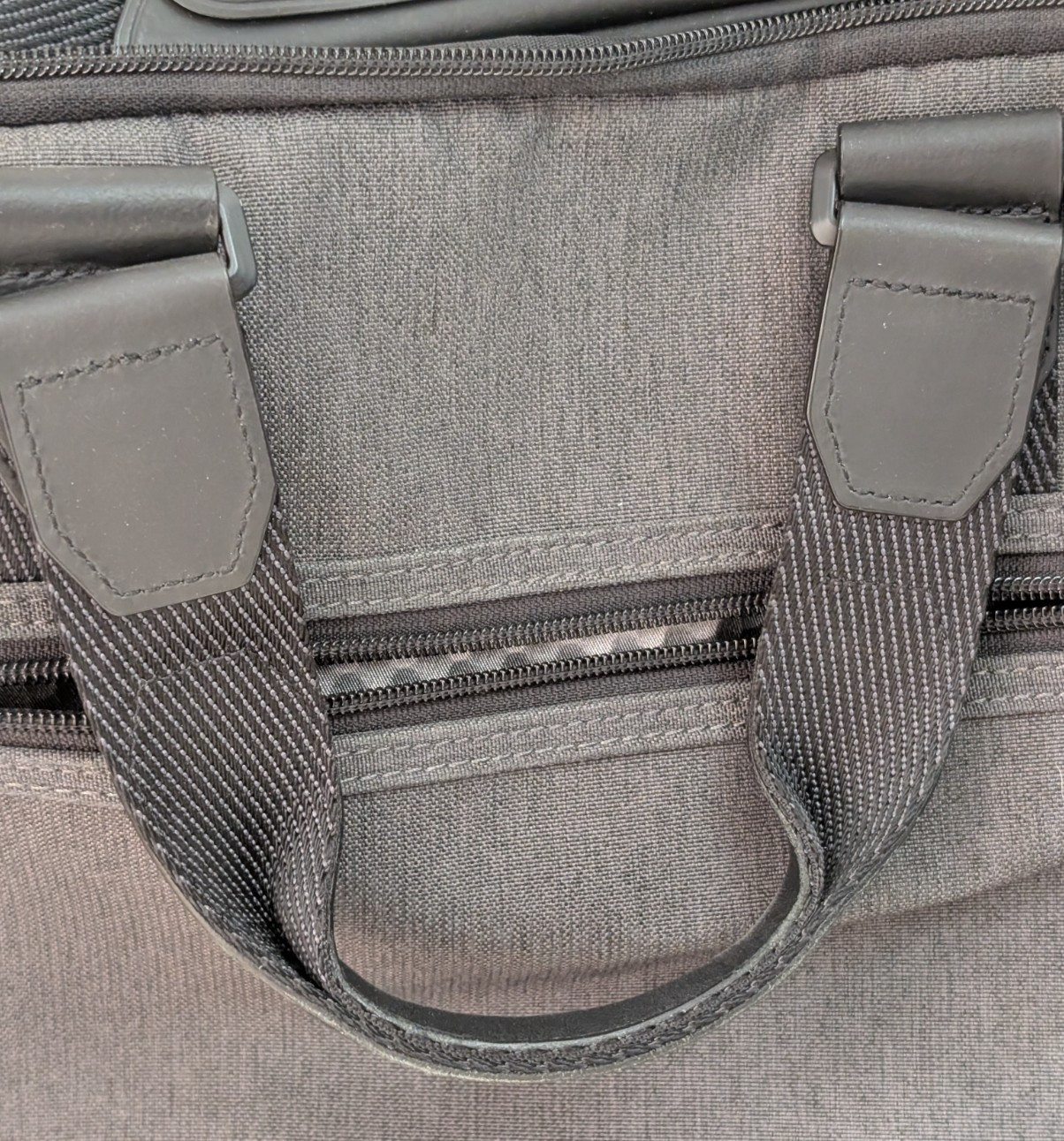 TUMI Slim Commuter Briefcase ALPHA BRAVO – 16 X 12 Inch Business Bag- Fantastic!