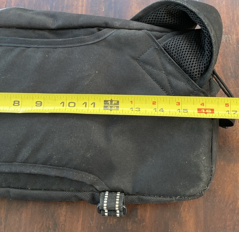 Chrome Crossbody Body bag KADET SLING BLACK TARP 9L Shoulder Strap Preowned