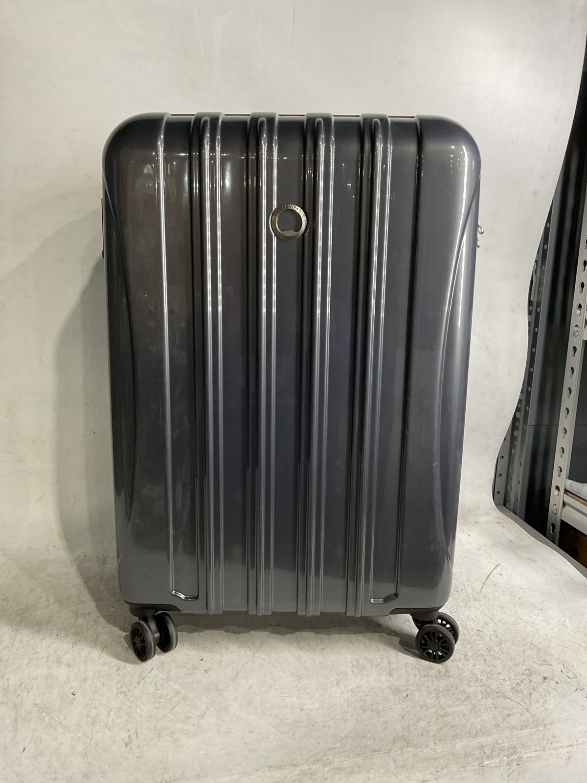 DELSEY Paris Helium Aero Hardside Expandable Luggage Spinner Wheels 25 Inch U7