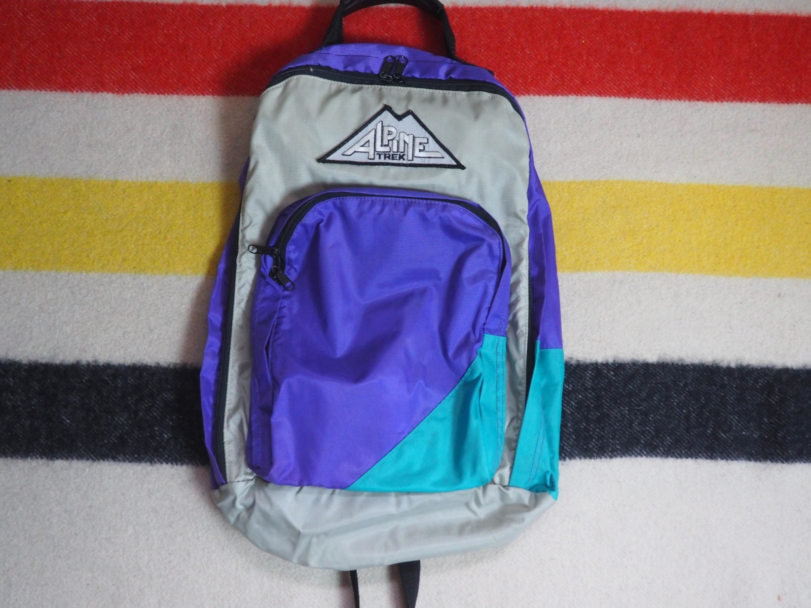 VTG 80s 90s Alpine Trek Purple Gray Nylon Outdoor Hiking Retro Daypack Backpack