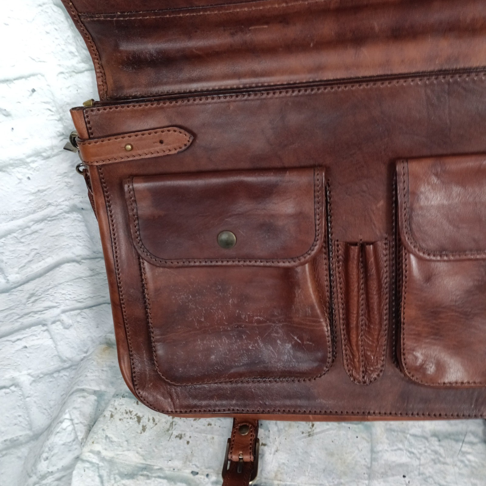 Cristina Florence Brown Leather Messenger Bag Briefcase 19×13 Large Laptop s11