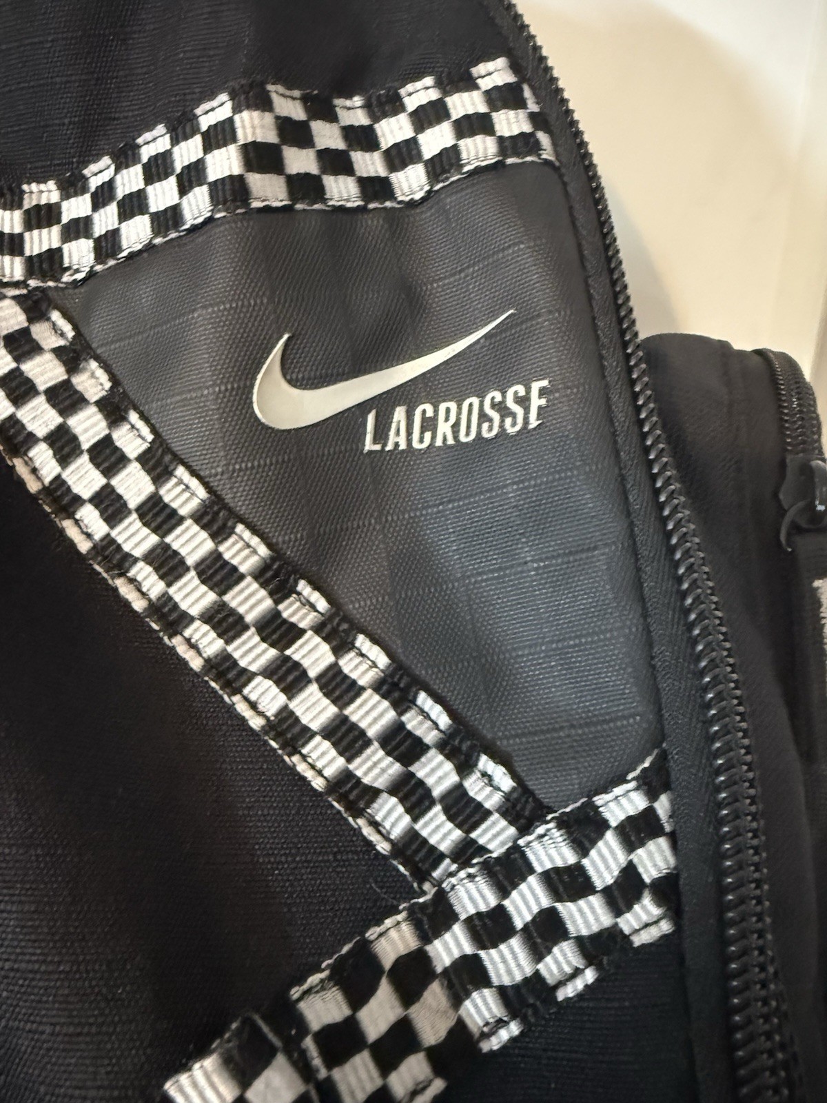 Nike Lacrosse XL Backpack Face Off Pockets Zippers Compartments Adj Straps BIG!