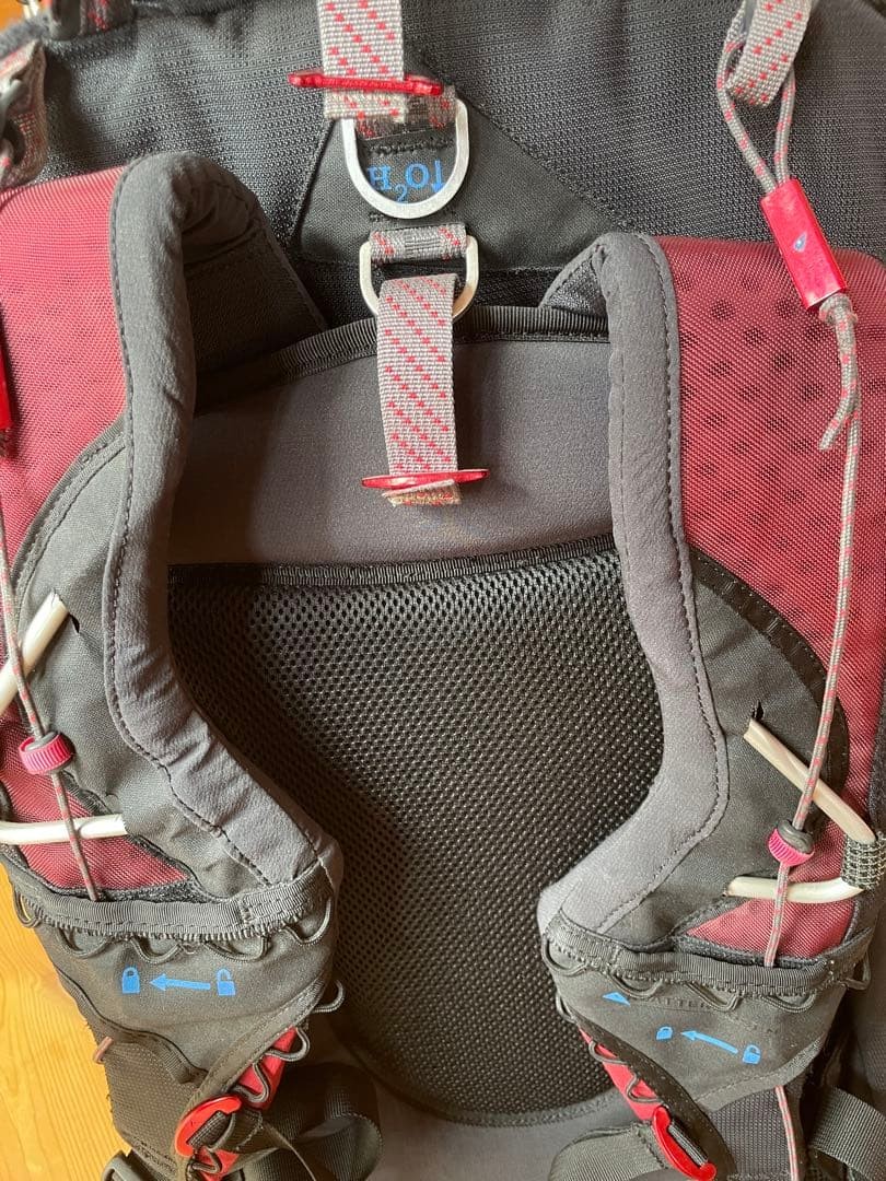 Klattermusen GNA Ginoa 35L Black Backpack – Used Condition
