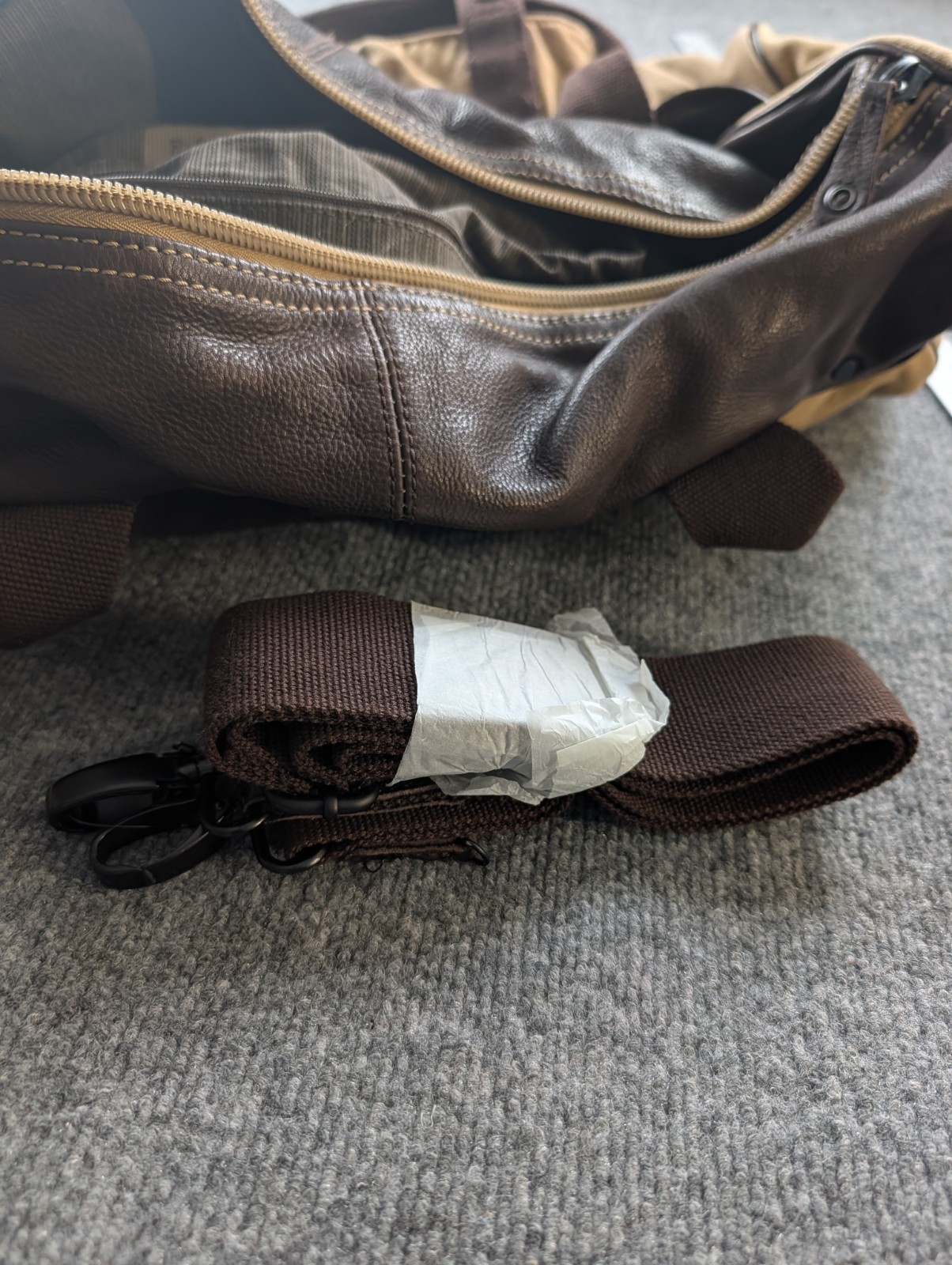 Fossil Canvas Leather Duffel Bag Brown Tan Defender Weekender Travel Luggage
