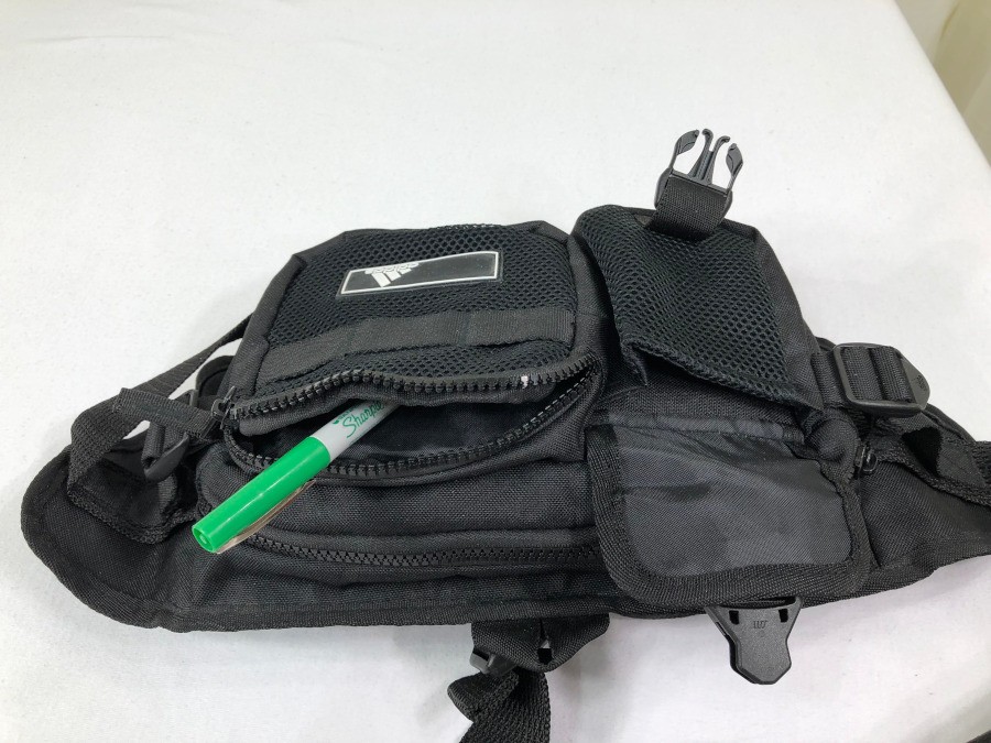 NEW Adidas Amplifier 2 Multipockets Crossbody Bag Black/White Polyester Unisex