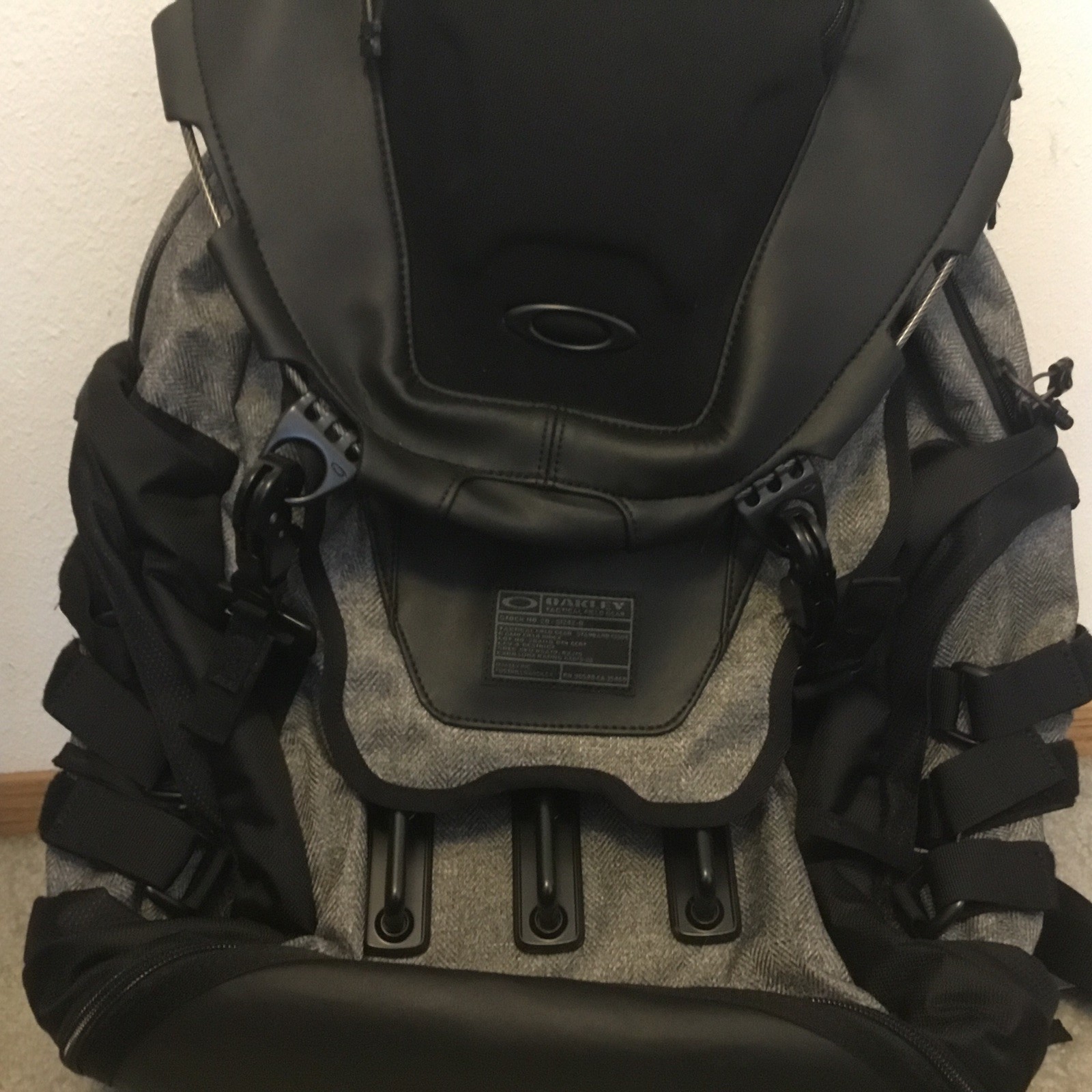 Oakley Kitchen Sink Backpack
