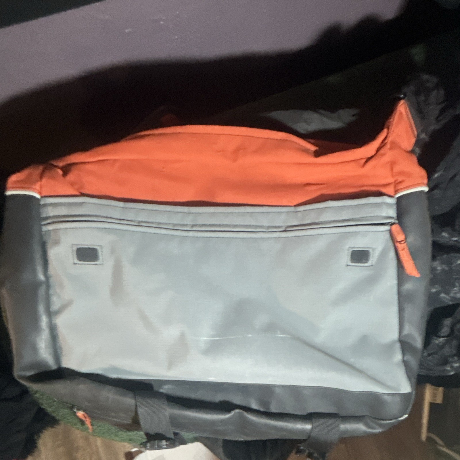 American Eagle Orange/Gray Messenger Bag Buckle Zip Adjustable Strap