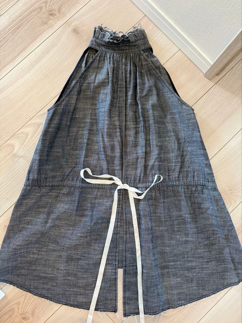 CHRIS BENZ Frill neck sleeveless blouse [0]